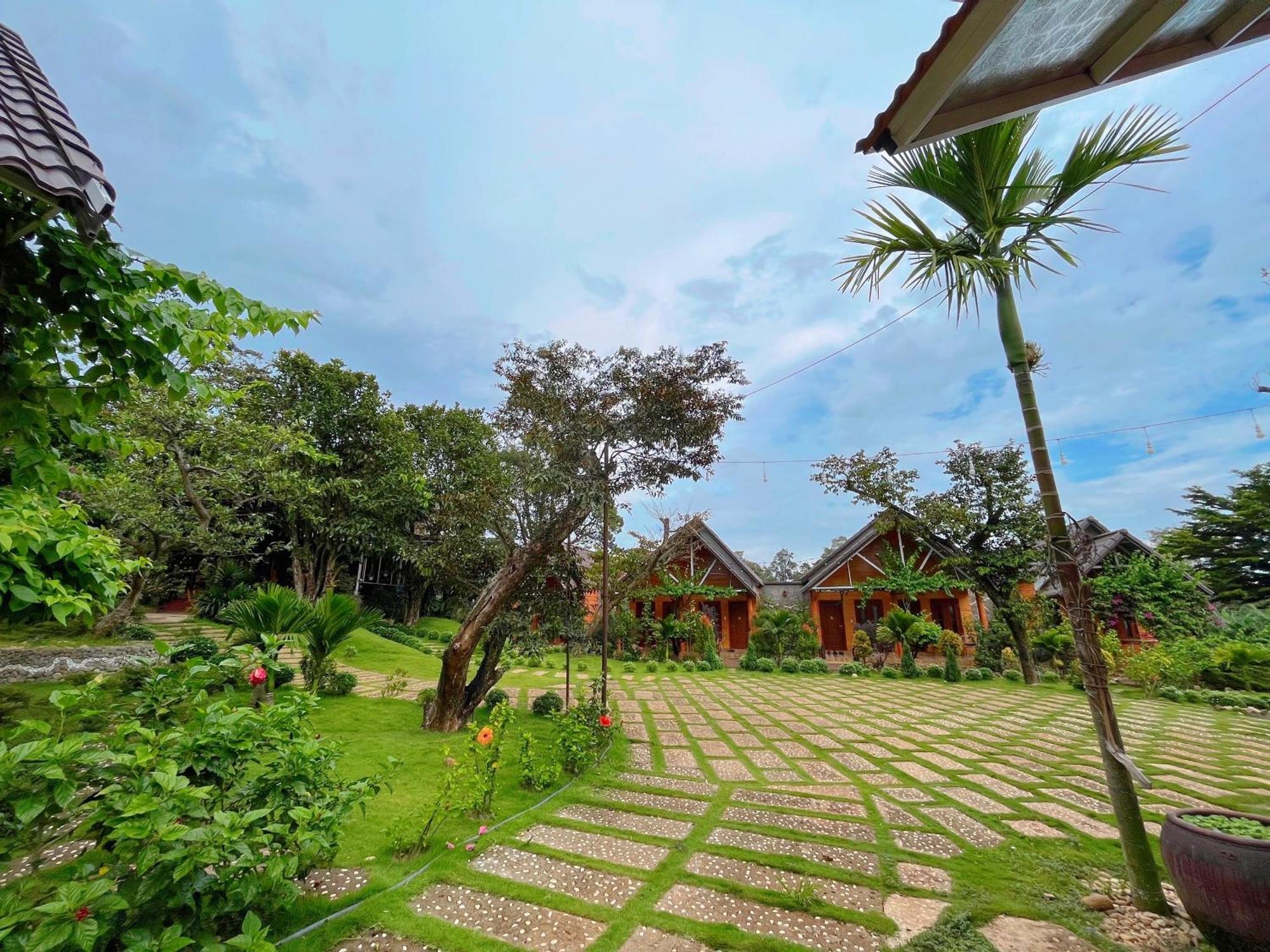 Sora Homestay Pleiku Zewnętrze zdjęcie