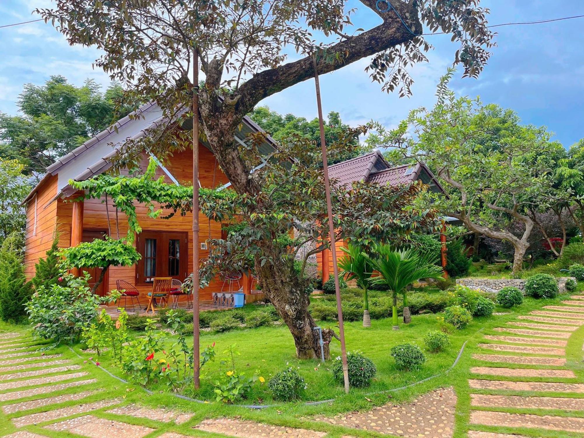 Sora Homestay Pleiku Zewnętrze zdjęcie